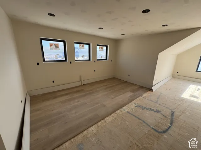 Bonus Room Kitchenette