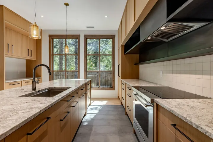 8806 N Stewart Rd #6, Sundance, Utah 84604
