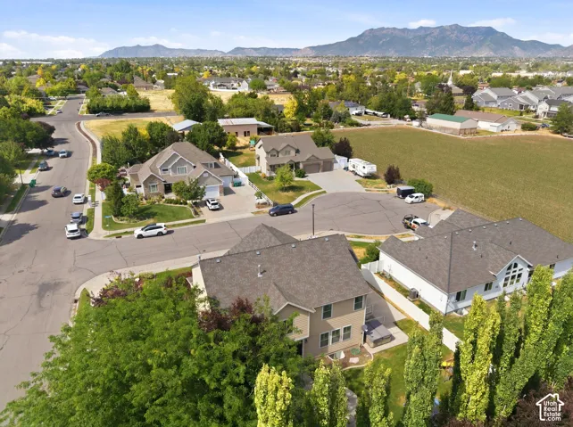 Property featuring a cul-de-sac location with mature landscaping and mountain scenery