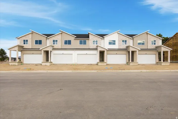 Townhomes on Willow.