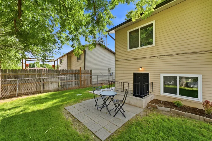 1030 N 250 W, Layton, Utah 84041