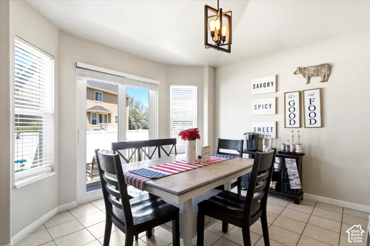 945 E James Cir., Clearfield, Utah 84015