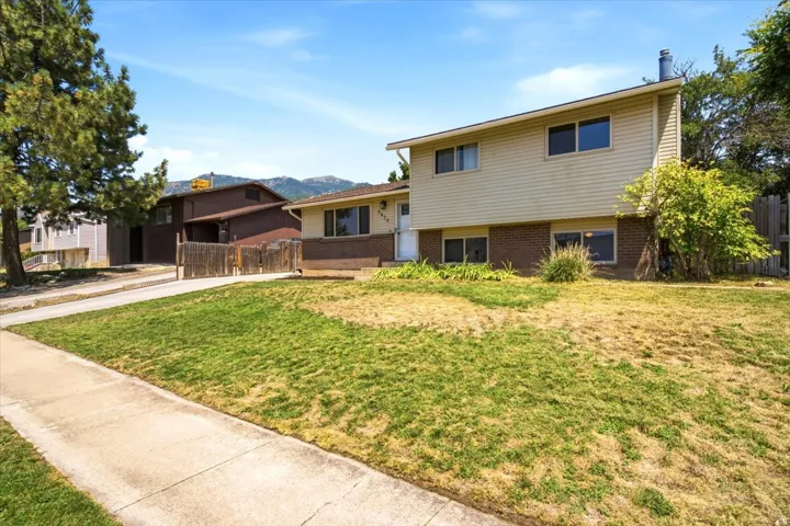5826 S Village Way, South Ogden, Utah 84403
