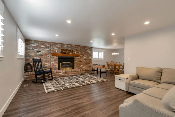 Basement apartment Family Room w/ Cozy Alpie Fireplace