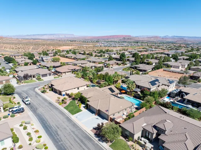 771 W Essex St, Washington, Utah 84780