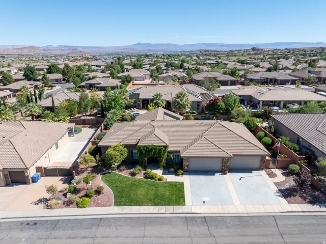 771 W Essex St, Washington, Utah 84780