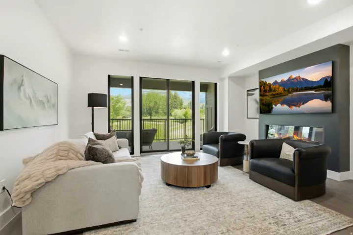 3884 N 4975 E #b201, Eden, Utah 84310