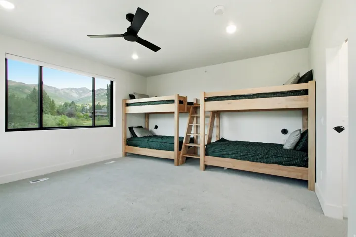 3884 N 4975 E #b201, Eden, Utah 84310