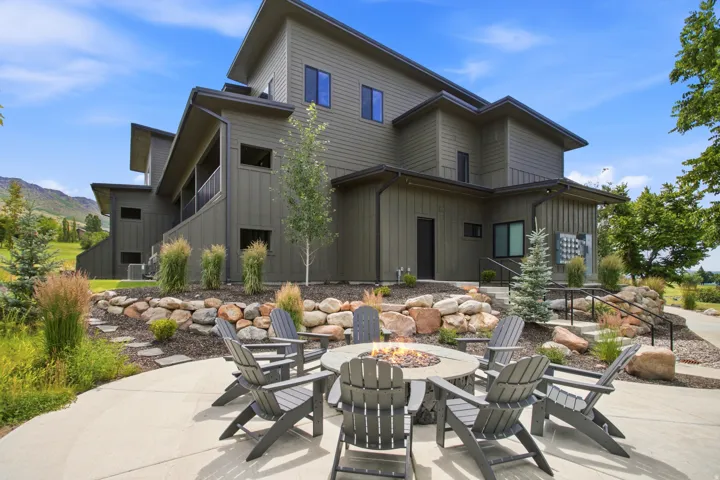 3884 N 4975 E #b201, Eden, Utah 84310