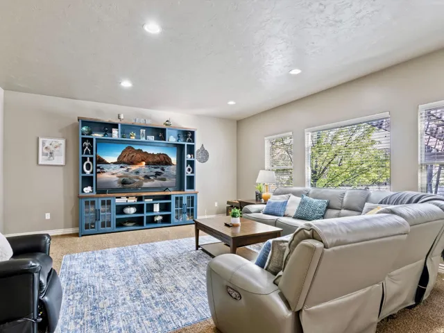 3257 W Stoker Cv, South Jordan, Utah 84095