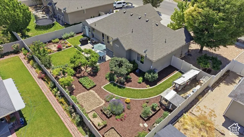 1912 N 2750 W, Clinton, Utah 84015