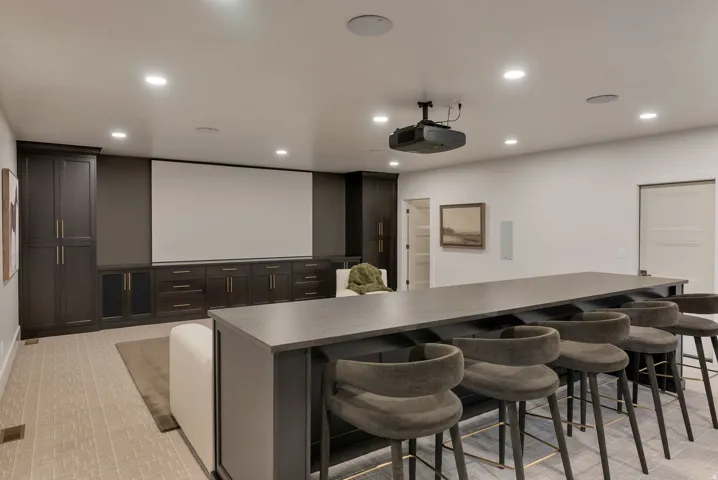 646 W Hidden Farm Dr, Farmington, Utah 84025