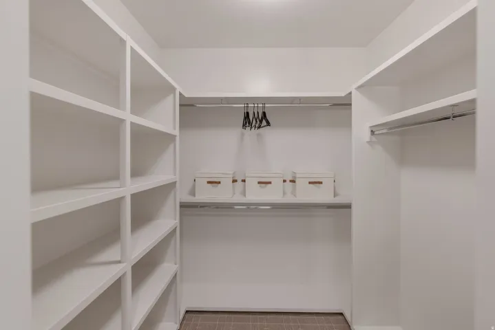 646 W Hidden Farm Dr, Farmington, Utah 84025