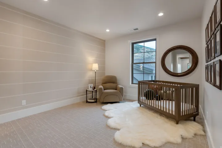 646 W Hidden Farm Dr, Farmington, Utah 84025