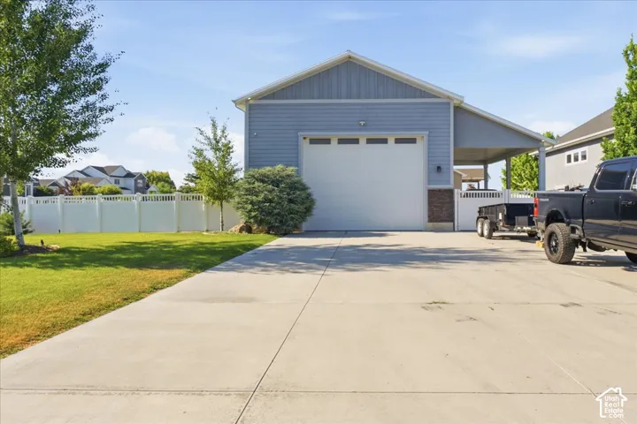 Shop Garage