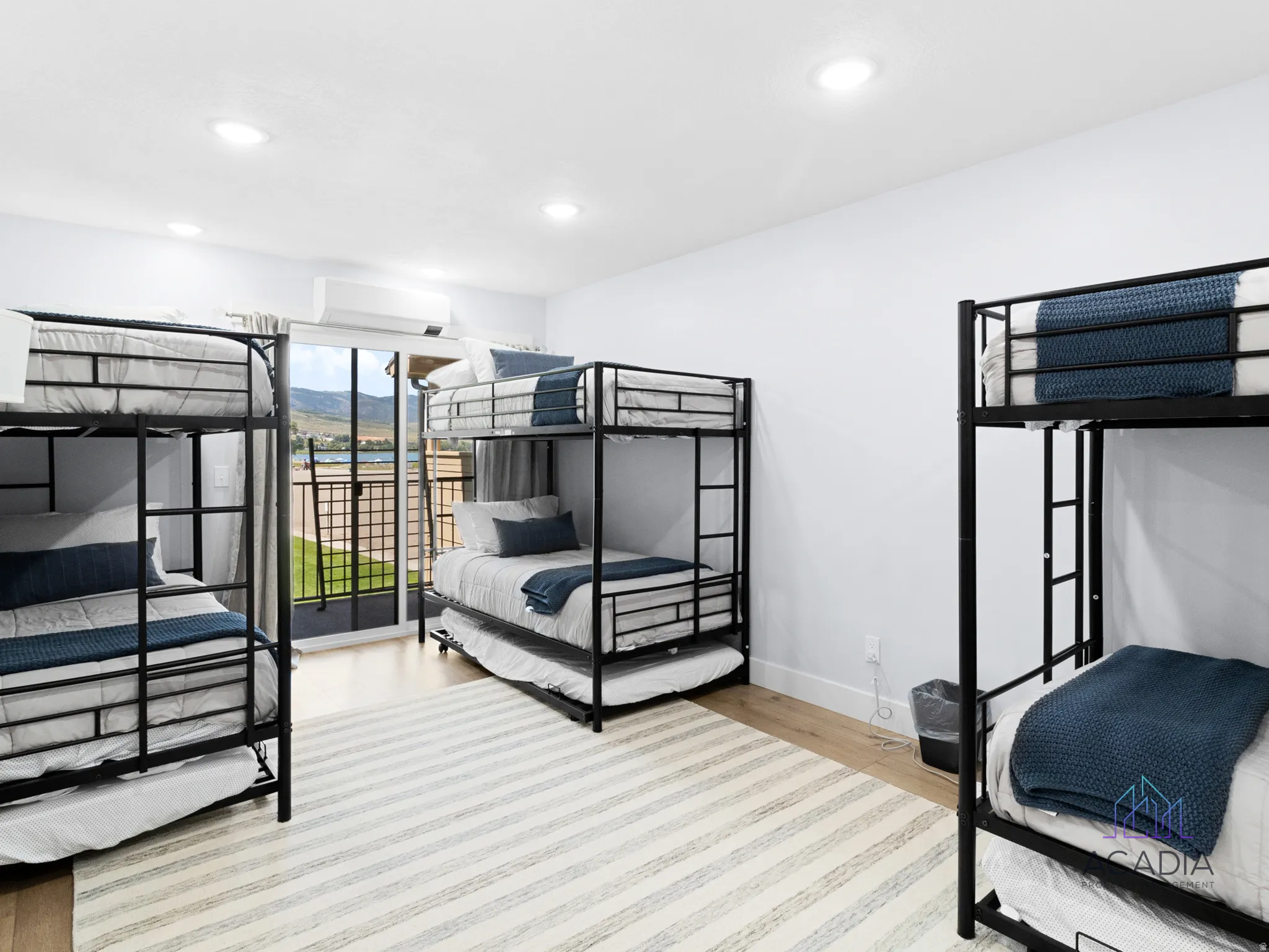 Bunks main level