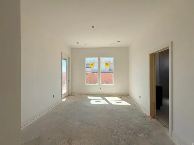 Main house primary bedroom