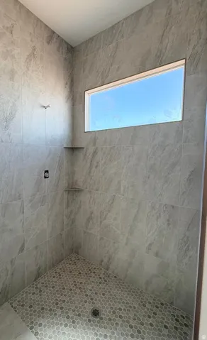 Main house primary bath