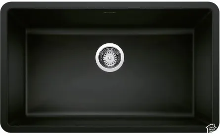 Main Kitchen - Deep single-basin sink