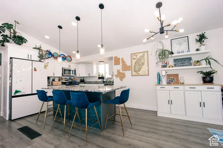 6050 S Prairie View Dr, Taylorsville, Utah 84129