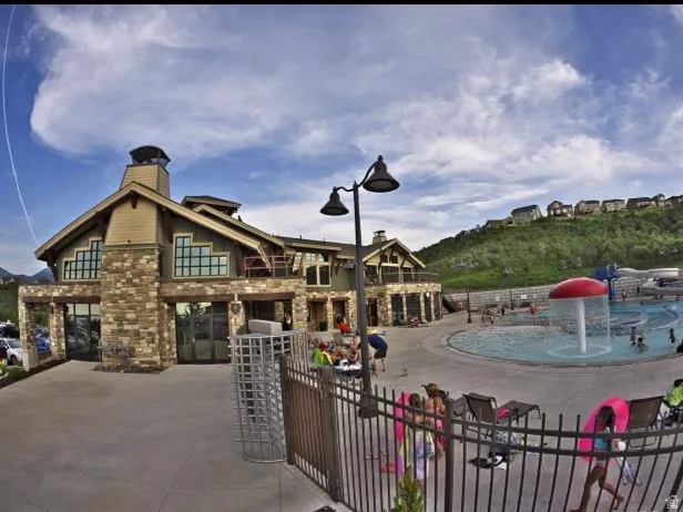 Clubhouse and HOA Pool.