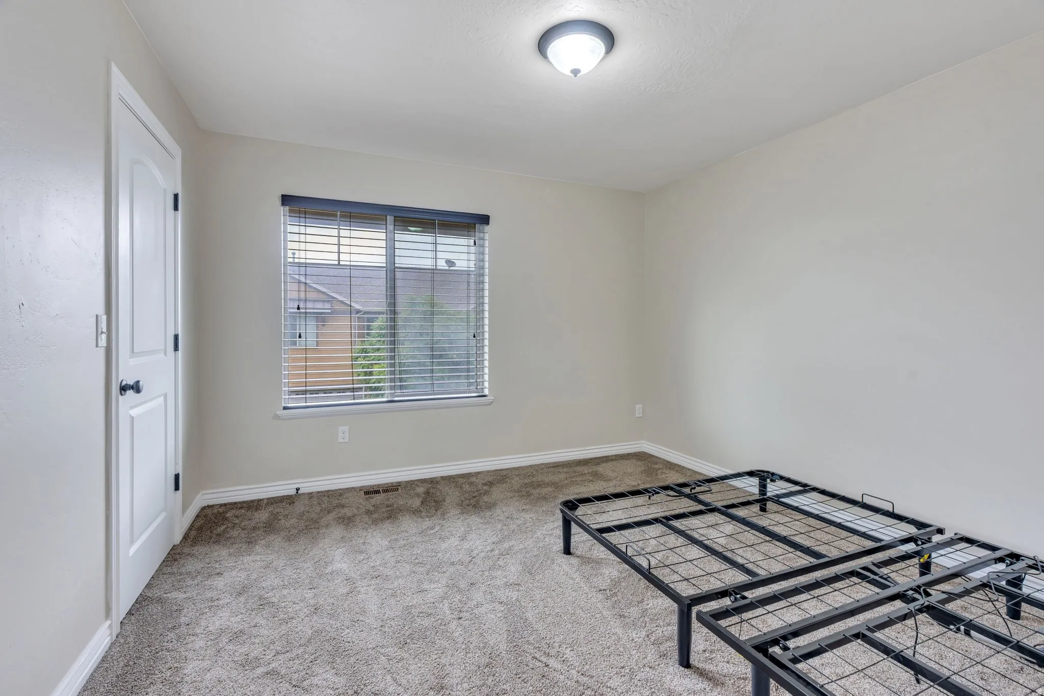 Neutral-toned wall paint throughout