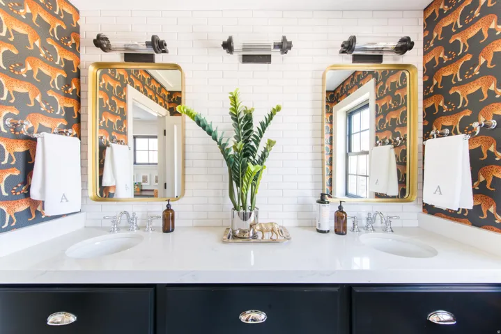 Dual vanity with white undermount sinks and chrome fixtures