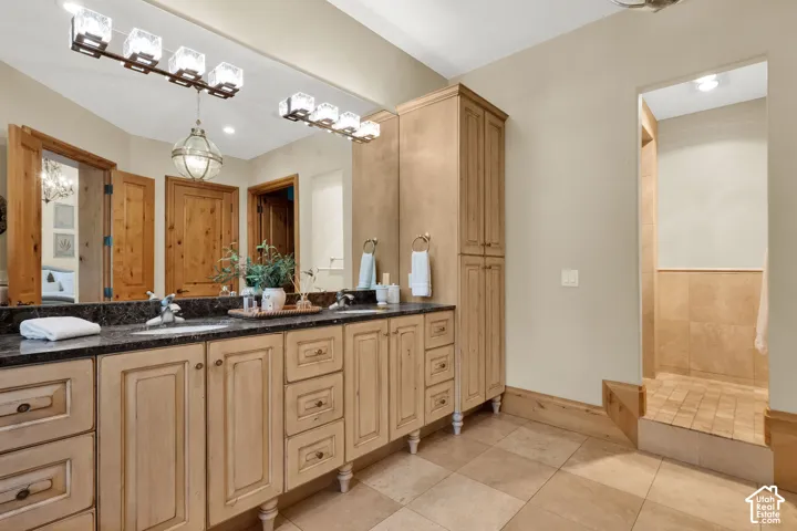5083 S Clarenden Pl, Holladay, Utah 84117