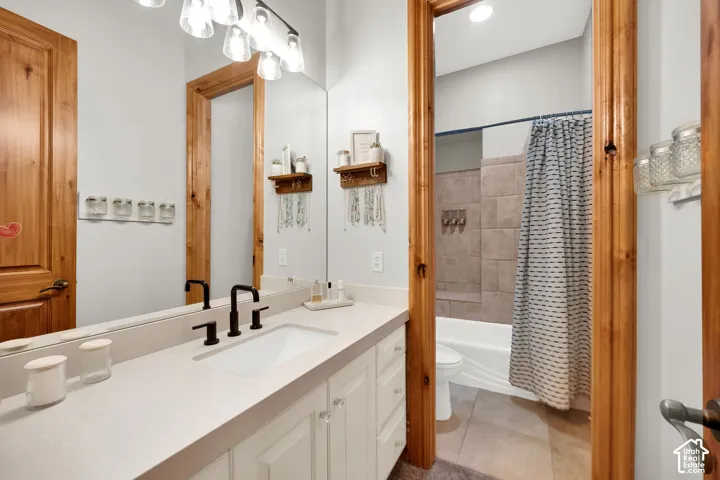 5083 S Clarenden Pl, Holladay, Utah 84117