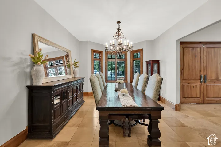 5083 S Clarenden Pl, Holladay, Utah 84117