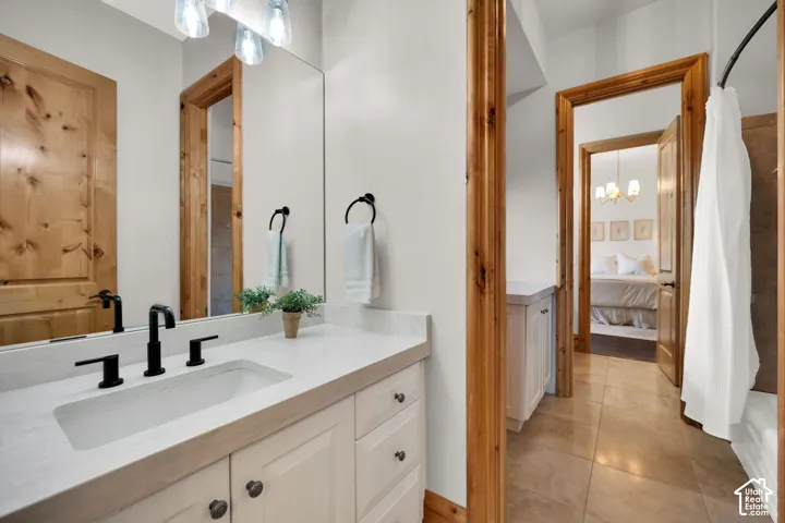 5083 S Clarenden Pl, Holladay, Utah 84117