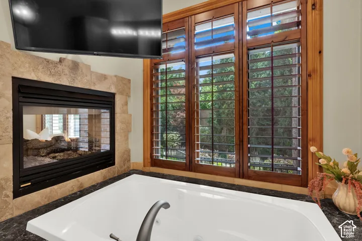 5083 S Clarenden Pl, Holladay, Utah 84117