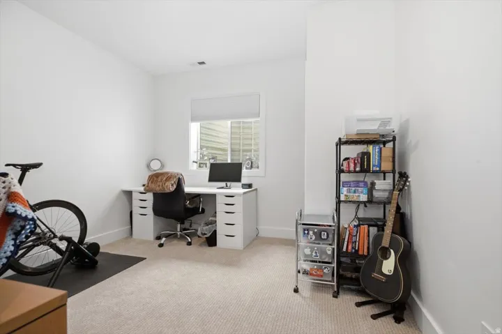 1138 E 200 N, Hyde Park, Utah 84318