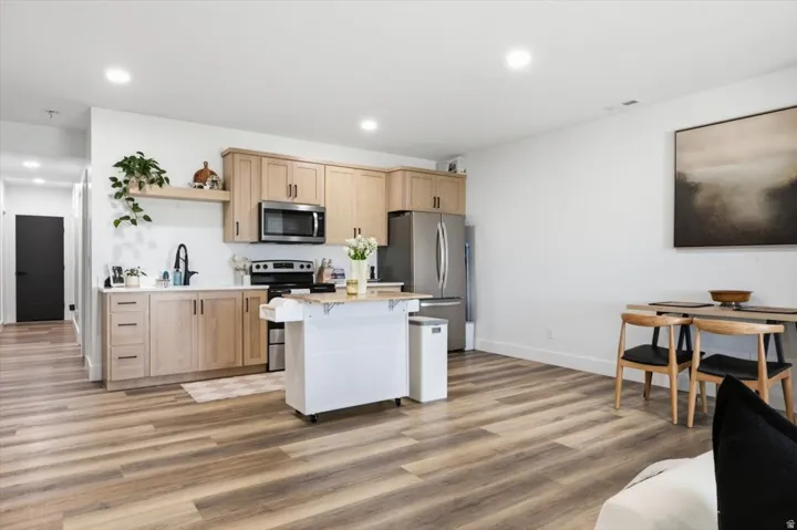 1138 E 200 N, Hyde Park, Utah 84318