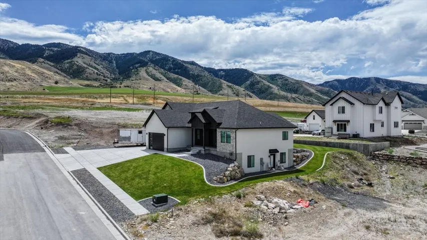 1138 E 200 N, Hyde Park, Utah 84318