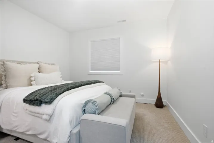 1138 E 200 N, Hyde Park, Utah 84318