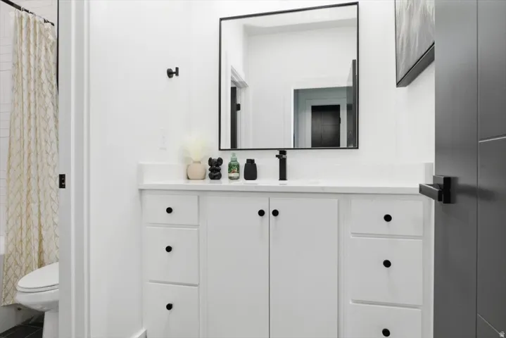 1138 E 200 N, Hyde Park, Utah 84318