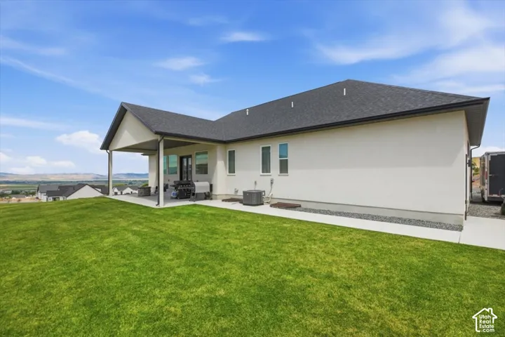 1138 E 200 N, Hyde Park, Utah 84318