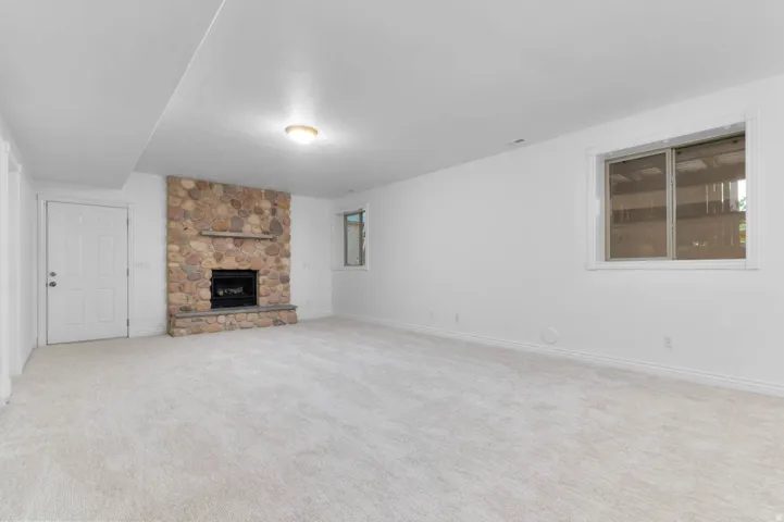 1675 E Prescott Dr, Sandy, Utah 84092