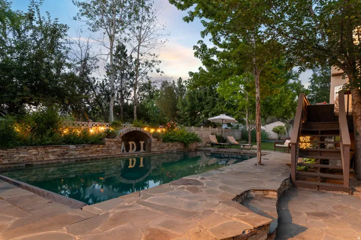 1675 E Prescott Dr, Sandy, Utah 84092