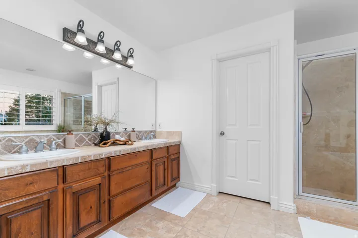 1675 E Prescott Dr, Sandy, Utah 84092