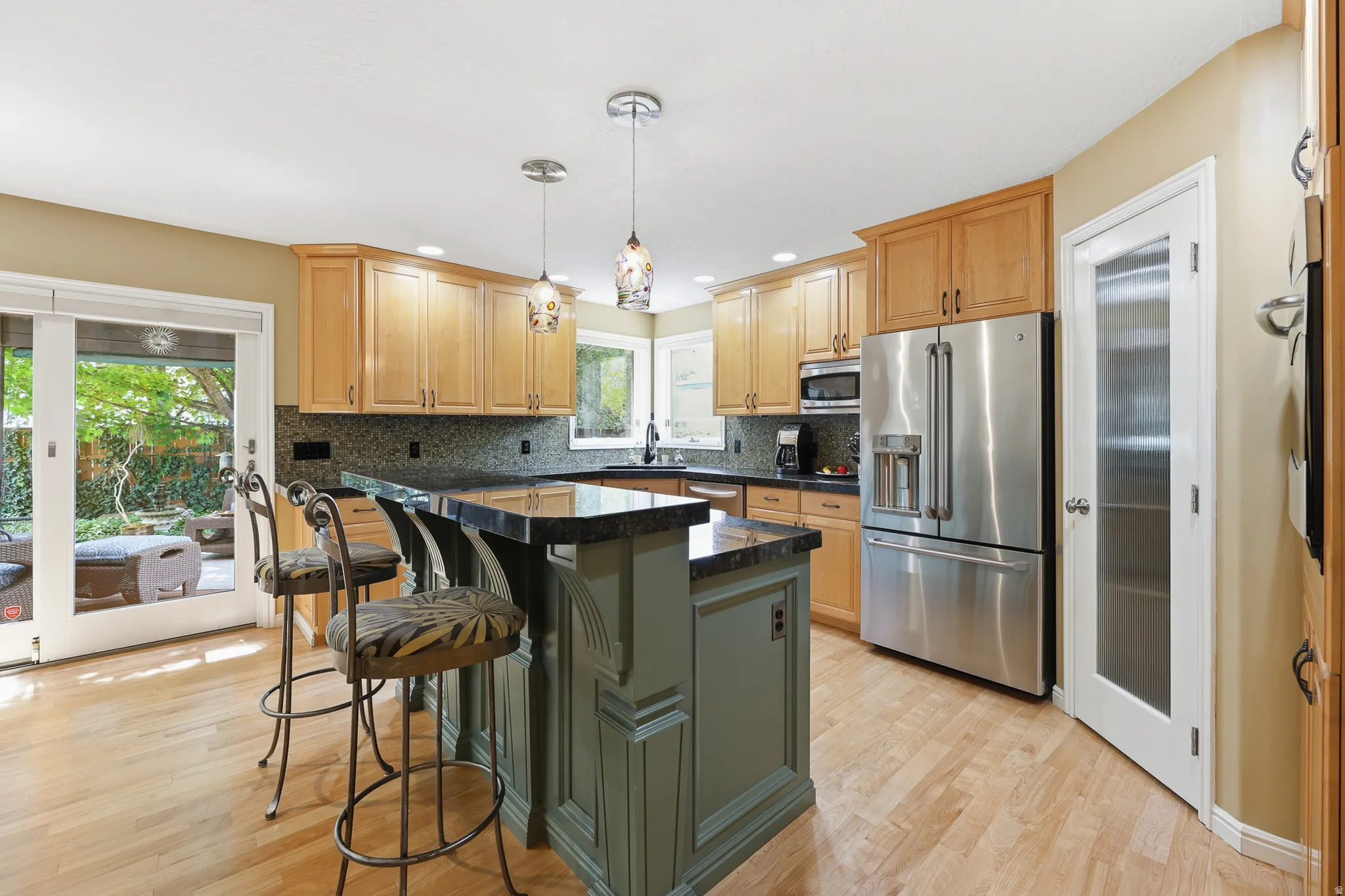 Kitchen with Island