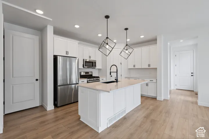 11623 S Silver Pond Dr, South Jordan, Utah 84009