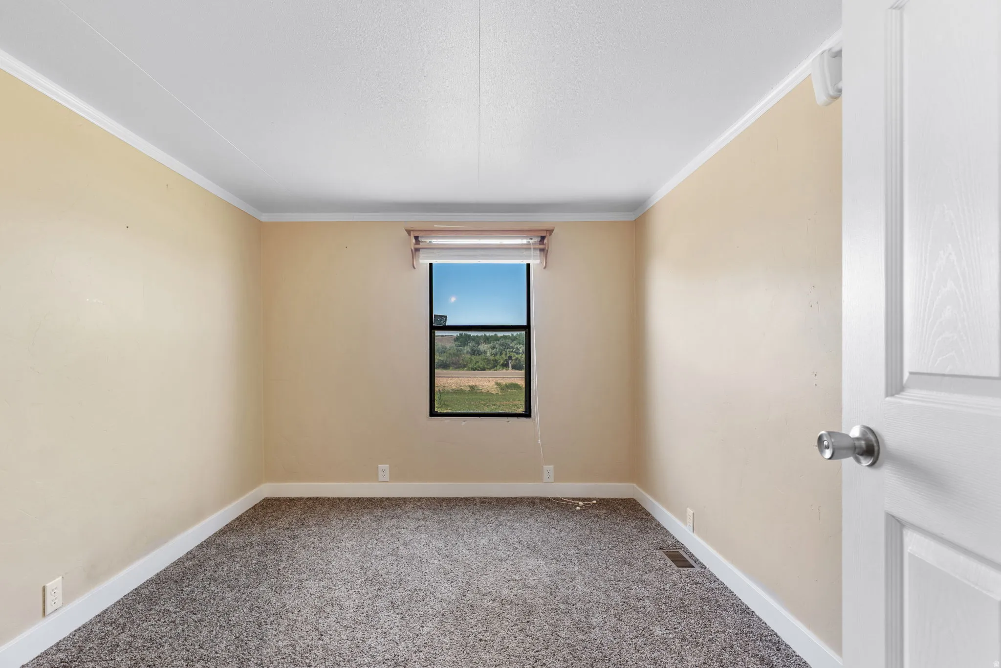 Manufactured home, 2nd home on property