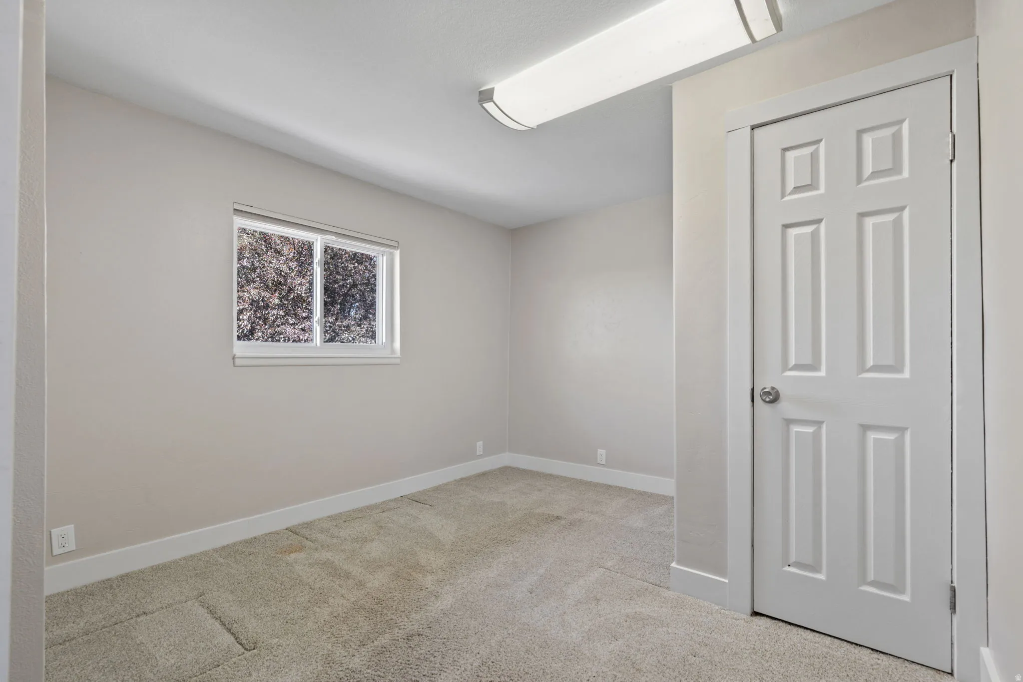 primary bedroom, bath, walk-in closet