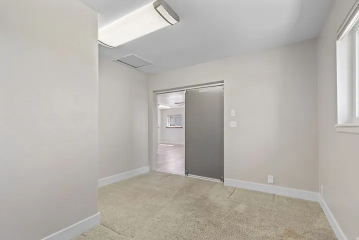 primary bedroom, bath, walk-in closet