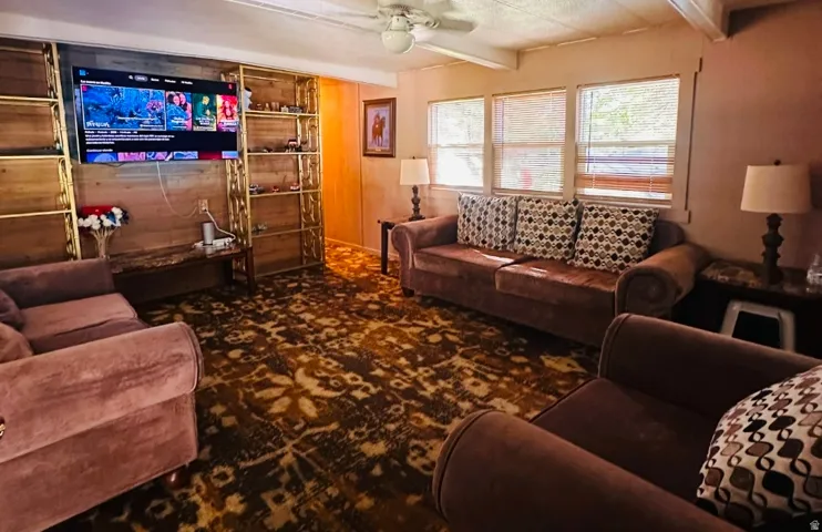 705 S Redwood Rd #23, Salt Lake City, Utah 84104