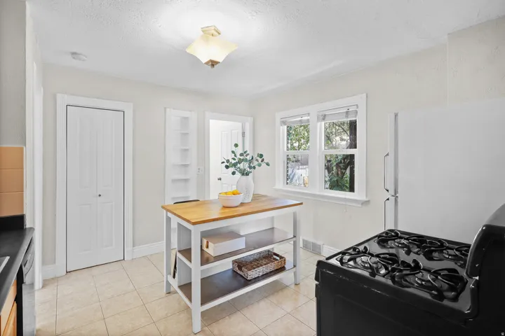 330 W 200 S, Provo, Utah 84601