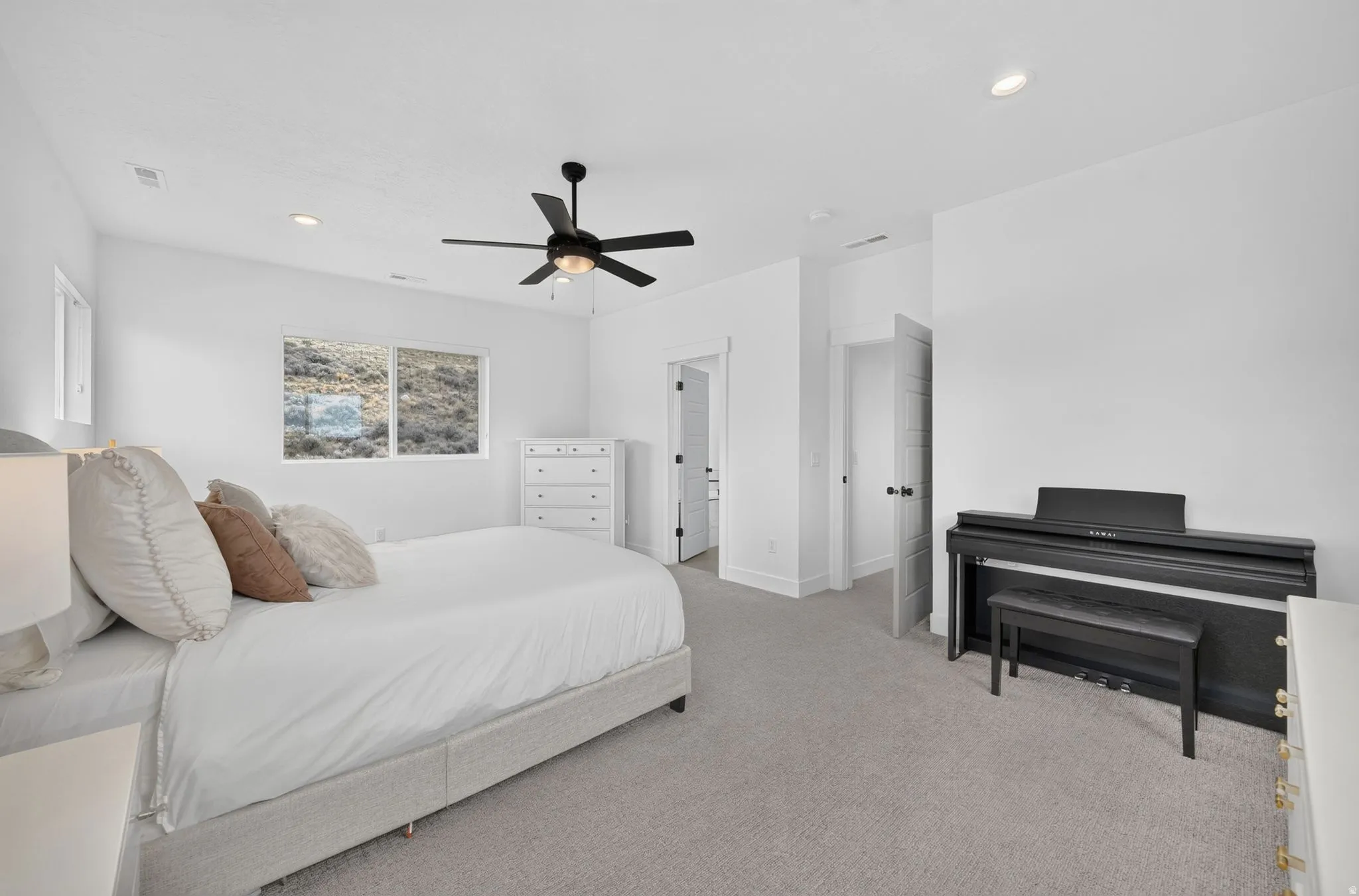 Large primary bedroom