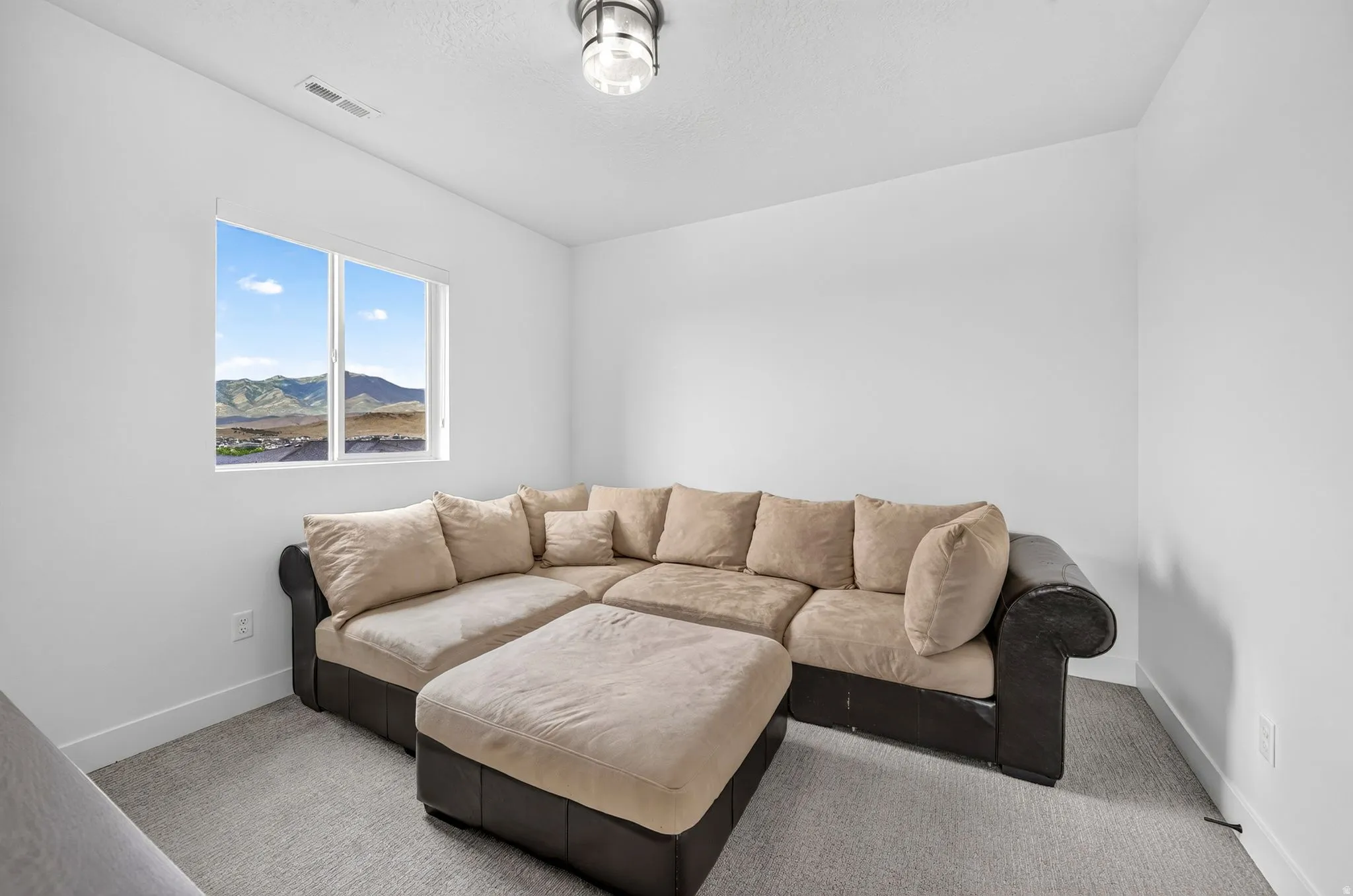 Second-floor bedroom